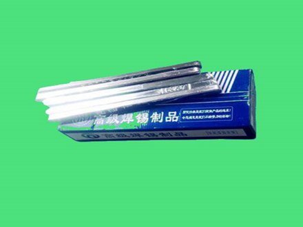 63焊錫條是一種焊接材料，通常用于電子設(shè)備、金屬制品、家用電器和其他各種 金屬和合金的焊接